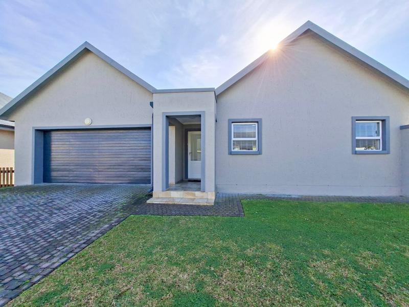 To Let 3 Bedroom Property for Rent in Kraaibosch Country Estate Western Cape